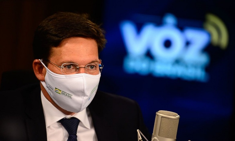 auxilio brasil economia