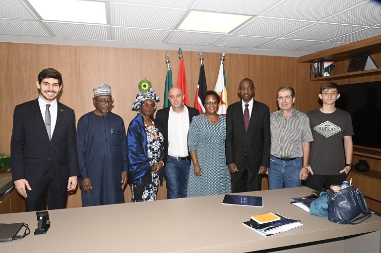 reuniao embaixadores