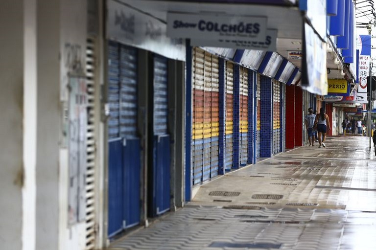 comercio fechado