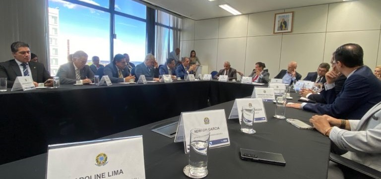 reuniao luiz marinho